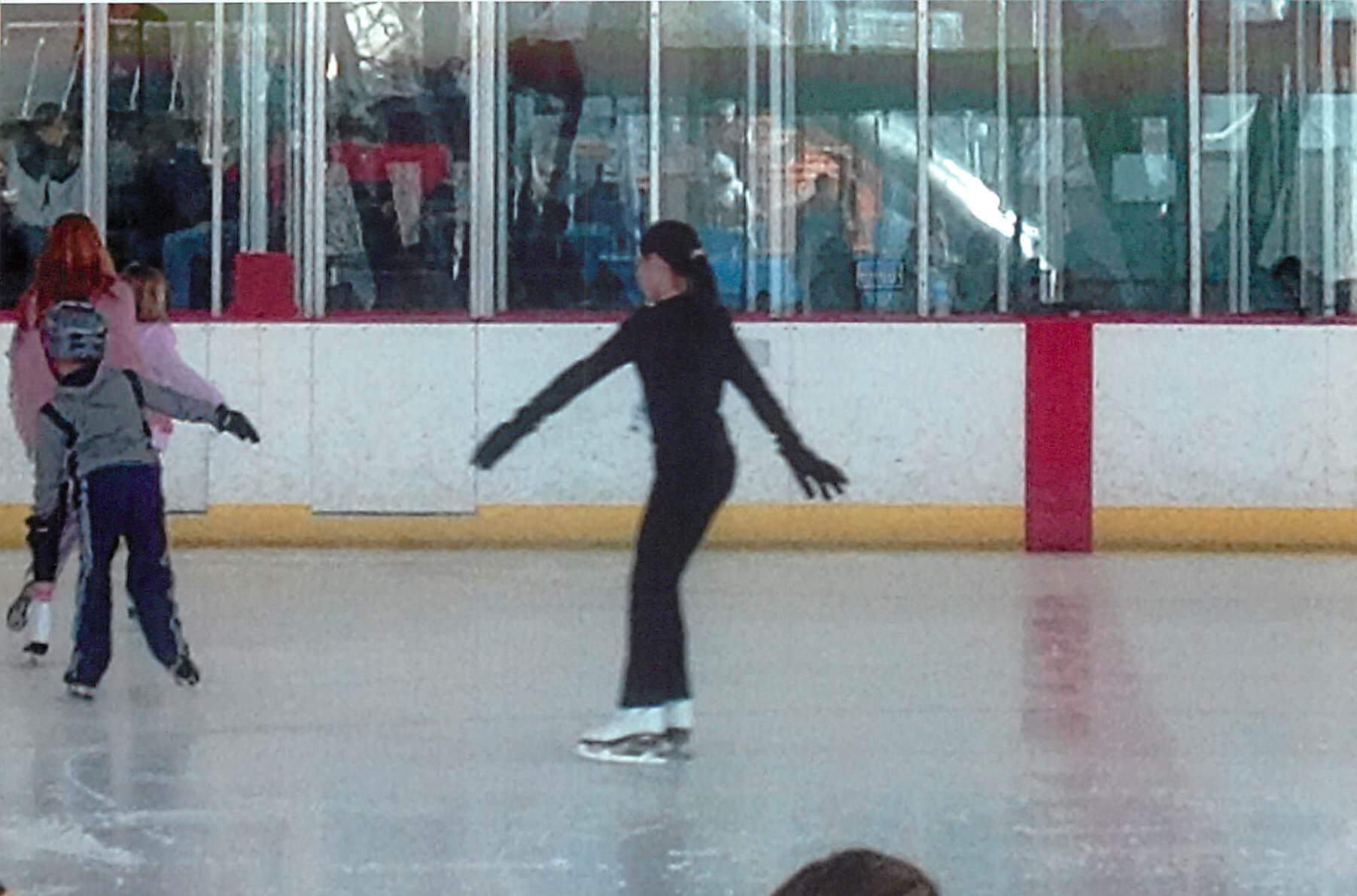 YOS – Sophia Lee (ice skating) pic